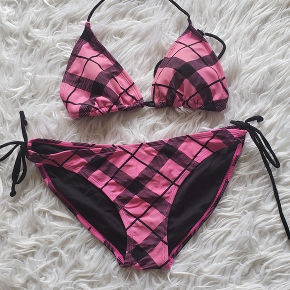 Ardene hot pink and black bikini - Picture 1 of 4